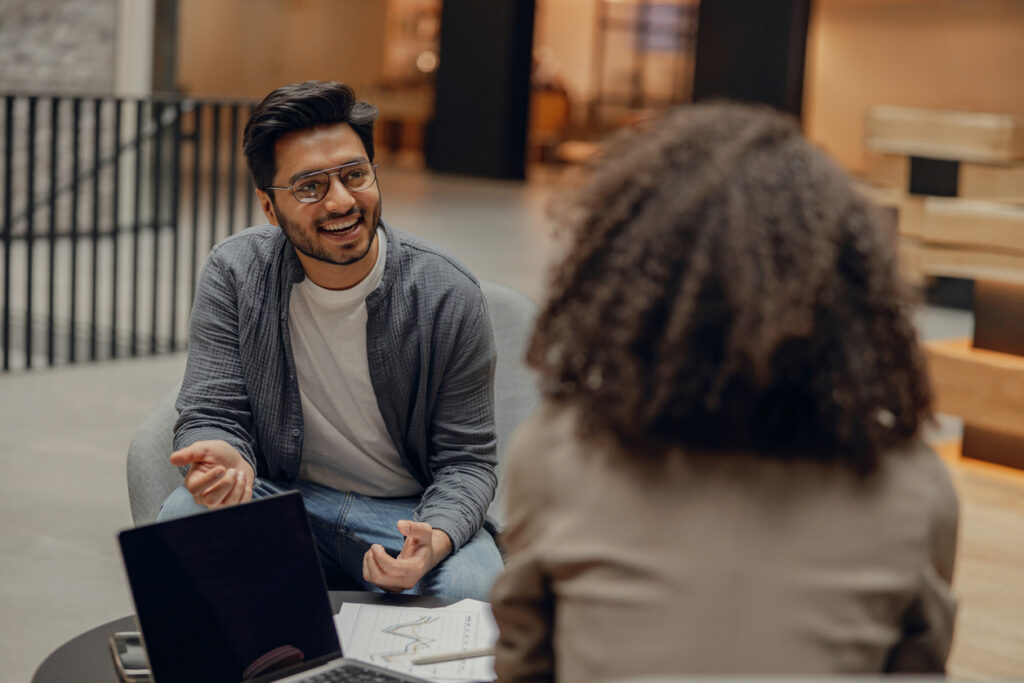 How an Overseas Recruitment Agency Shapes Global Workforce Opportunities